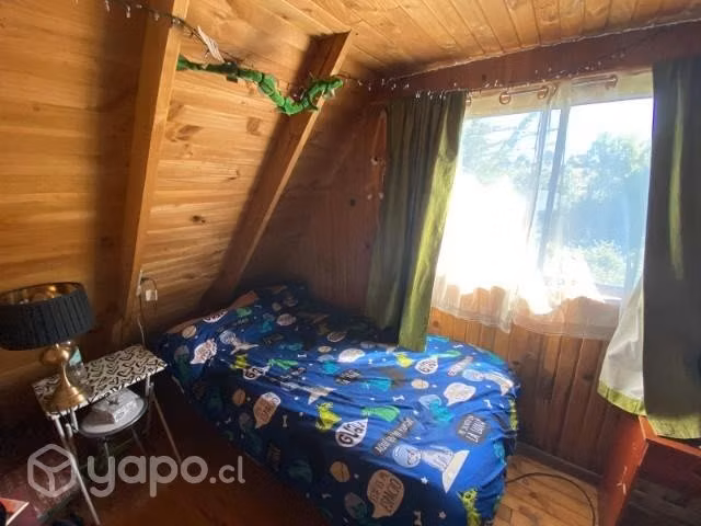Venta de terreno de 1 hectarea con cabaña y vista