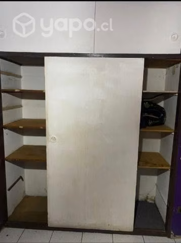 Arriendo pieza grande con closet - Imagen 2