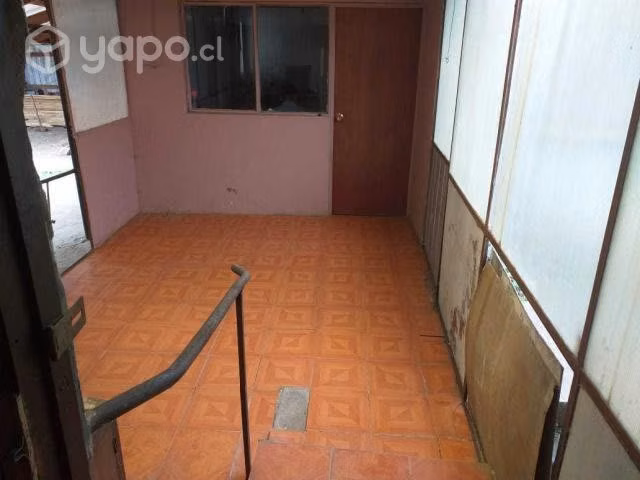 Terreno de 3916 m2 con dos casas