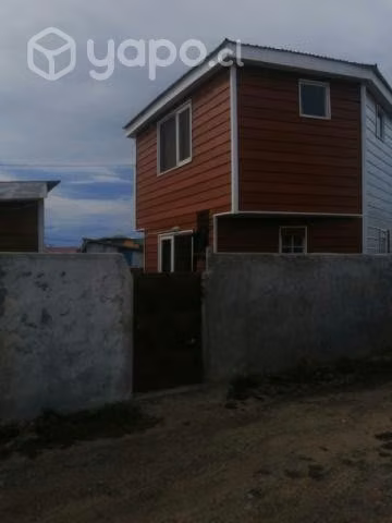 Casa semiamoblada en arriendo