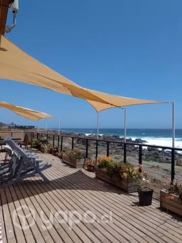 Hermosa Cabaña Frente al Mar, Piscina, 9 personas