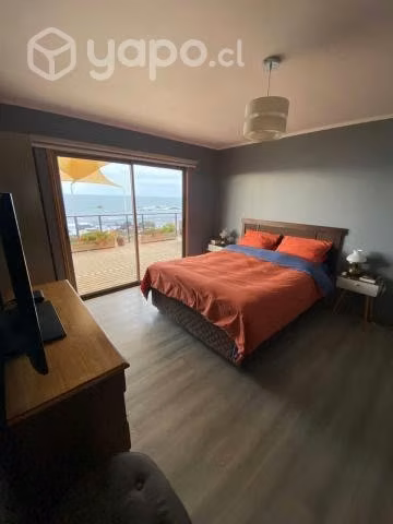Hermosa Cabaña Frente al Mar, Piscina, 9 personas