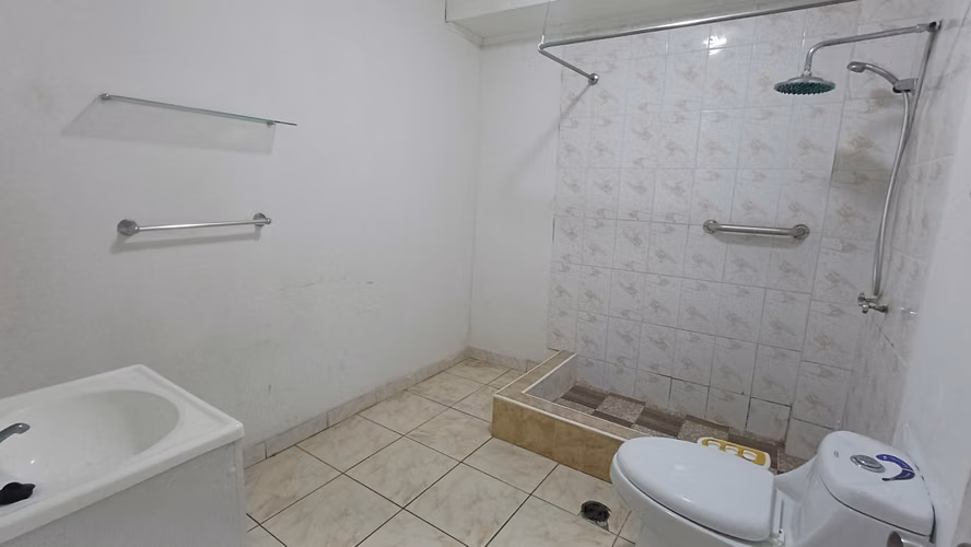 Casa 4D/3B/1E Calle Baquedano 193 m²