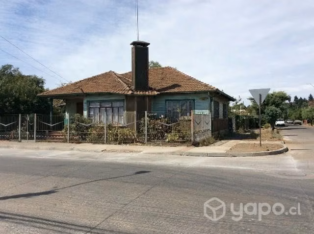 Casa con galpón
