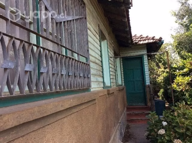 Casa con galpón