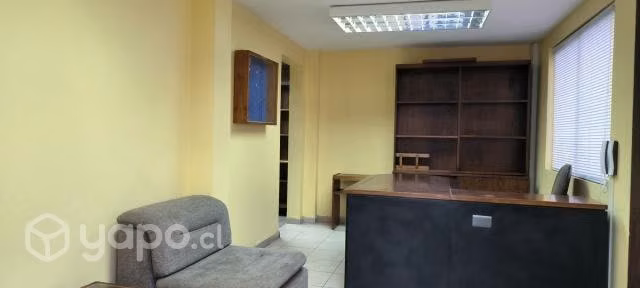 Se arrienda oficina comercial