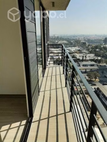 Arriendo Dpto estilo mariposa piso 18, C. Independ