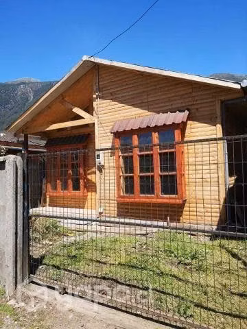 Se arrienda cabaña semiamoblada