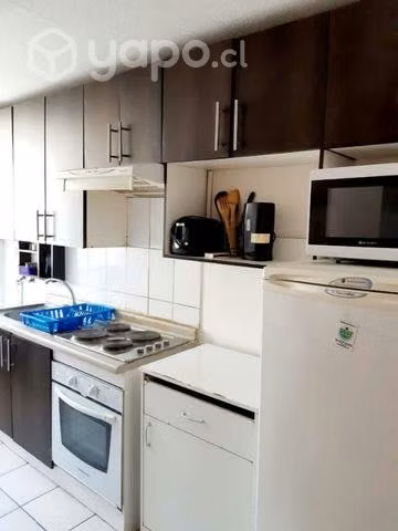 Arriendo Departamento semi amoblado