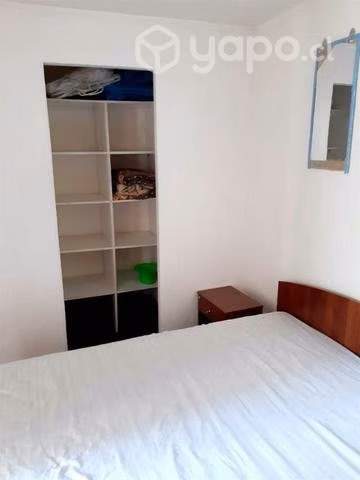 Arriendo Departamento semi amoblado