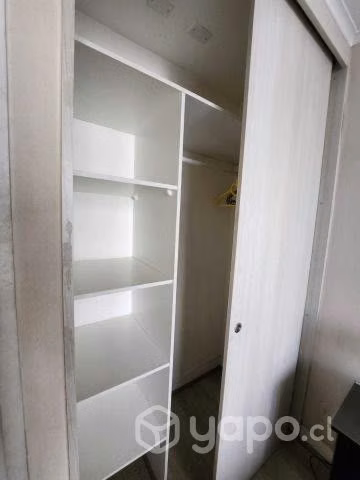 Arriendo departamento 1D+1B,amoblado(metro moneda)