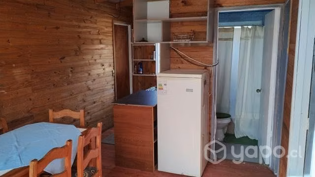 Arriendo Cabaña con Piscina en parcela de agrado