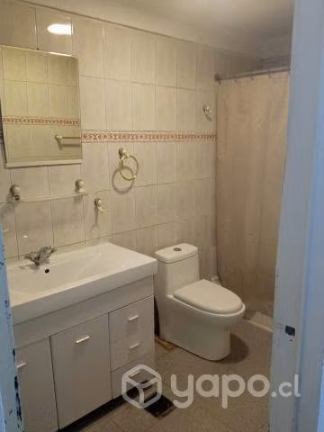 Vendo casa estación central