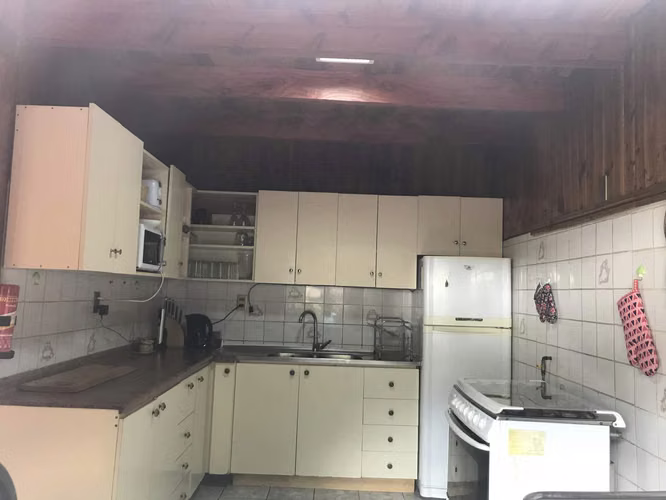 Casa 12 pers en pucon con piscina privada