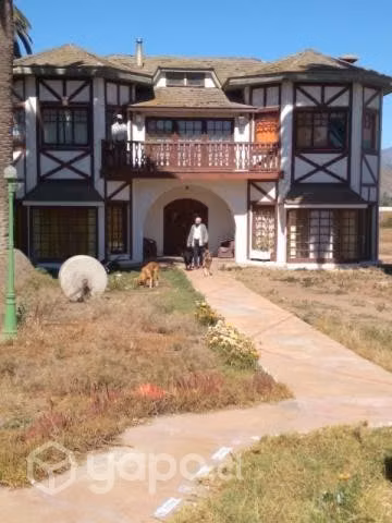 Terreno con casa y bodegas - Imagen 3