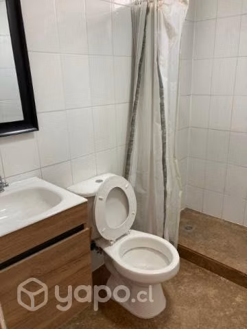 Se arriendan piezas amobladas ( Sector Hospital )