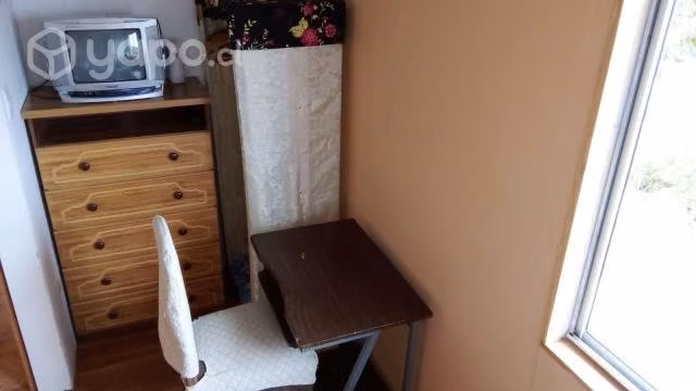 Se arrienda pieza a dama sola en Achupallas P5 1/2