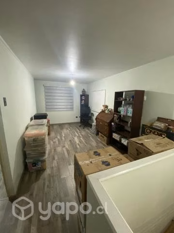 Se arrienda amplia casa barrio la farfana