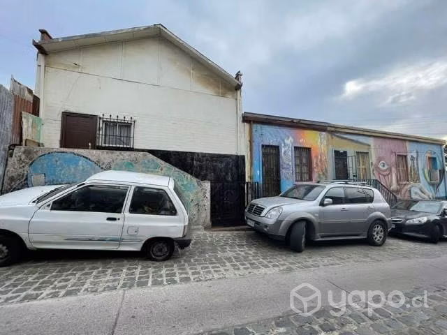 Se vende casa hermosa vista al puerto deValparaíso