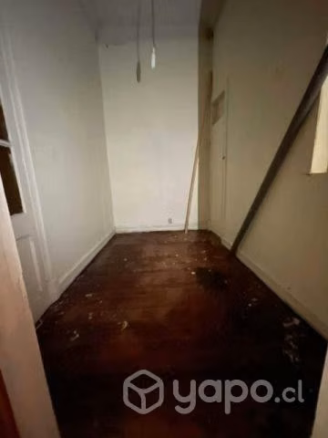 Se vende casa hermosa vista al puerto deValparaíso