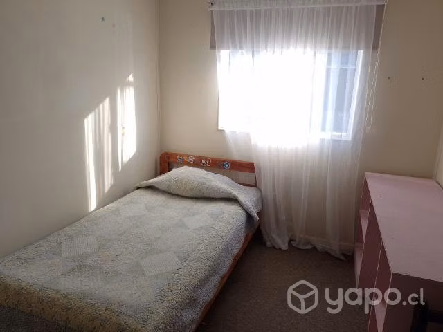 Arriendo casa 3 dormitorios 2 pisos