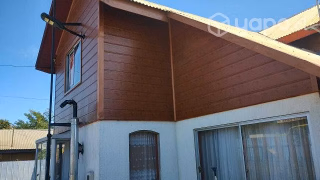 Se vende casa amoblada