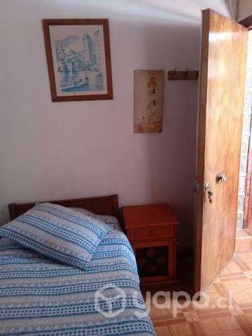Arriendo pieza a estudiante - Imagen 4