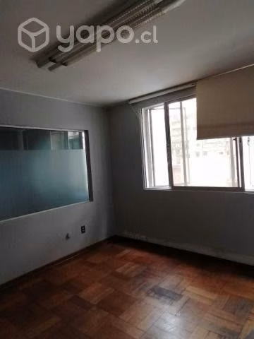 Arriendo oficina a pasos de metro u de chile 45m2
