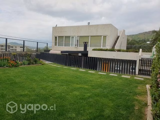 Espectacular casa en condominio la reserva de tres