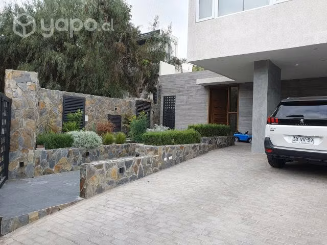 Espectacular casa en condominio la reserva de tres