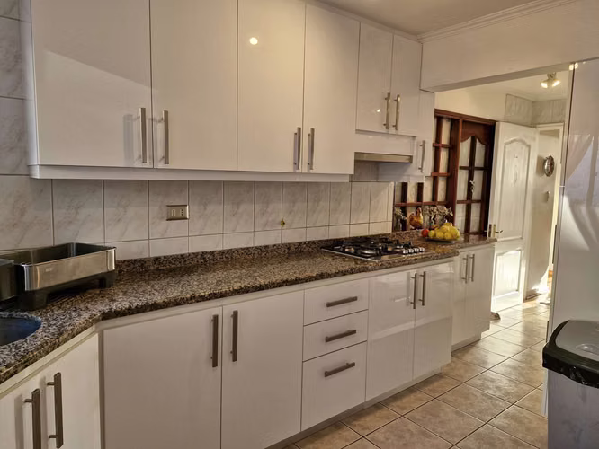 VENTA - Departamento 195 mts 4 habitaciones 3 baños 2 E - LA SERENA - Imagen 7