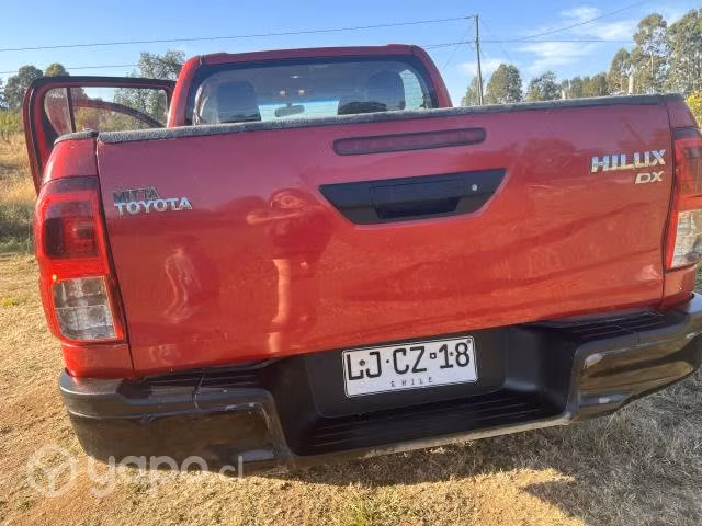 Toyota Hilux 2.4 DX 4x4