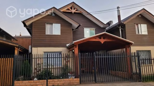Se vende casa en Parque Lauquén