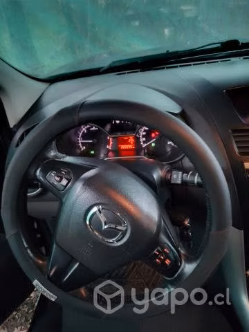 Mazda BT50 SDX Full 4x4 2.2 DIESEL Año 2013
