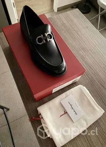 Zapatos Ferragamo
