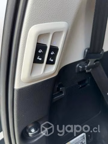 Toyota land cruiser prado 2021 - Imagen 7