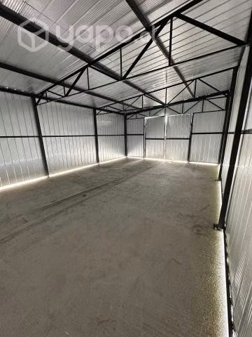 Arriendo de taller/bodega con corriente monofásica