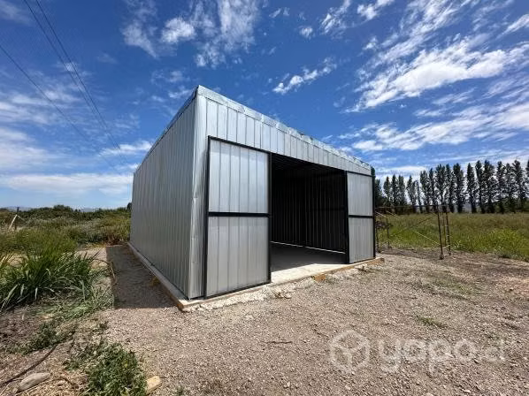 Arriendo de taller/bodega con corriente monofásica