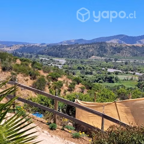 Se vende hermosa parcela con casa y piscina