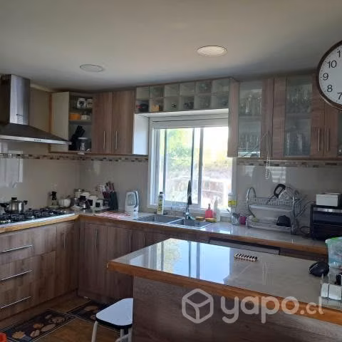 Se vende hermosa parcela con casa y piscina