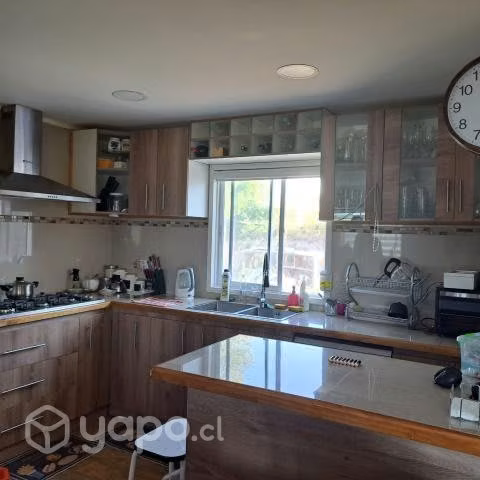 Se vende hermosa parcela con casa y piscina