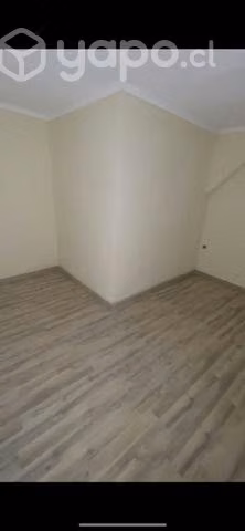 Se arrienda departamento interior