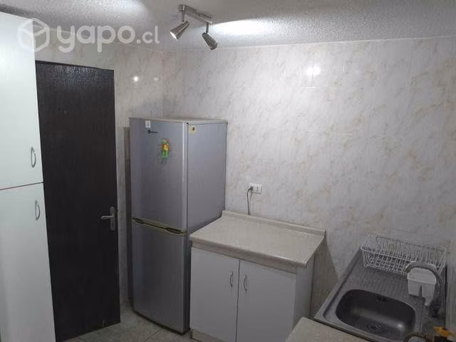 Casona 2 pisos 156m2 barrio cerrado en Macul