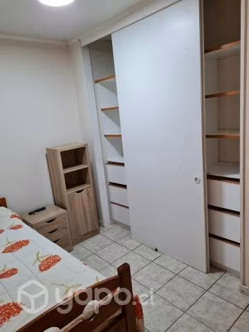 Pieza para estudiantes (mujeres)