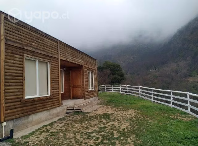 Terreno 7000M con agua potable cabaña rol propio