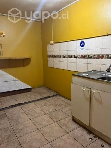Se vende casa amplio terreno