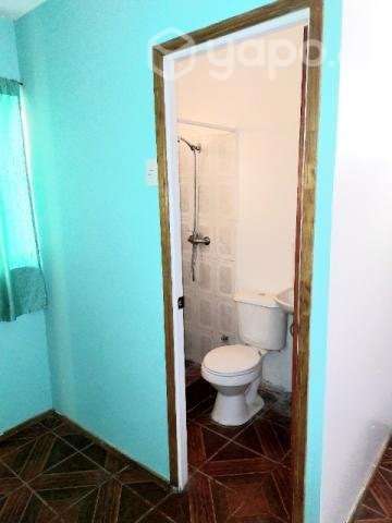 Pieza con baño privado - Imagen 3