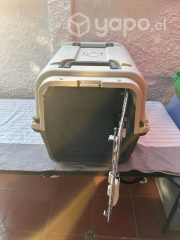 Caja transportadora mascotas