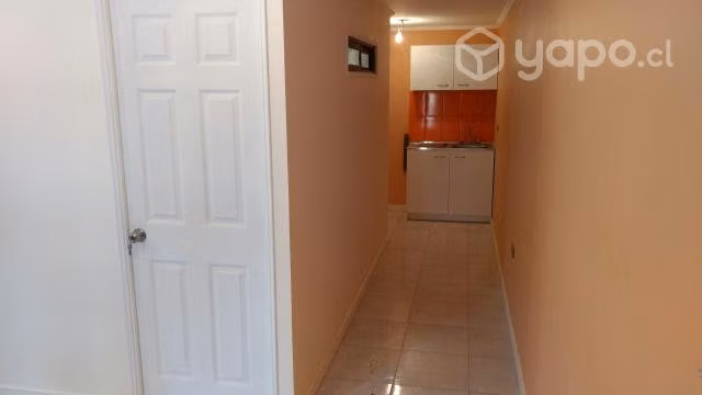 Arriendo Depo. Interior Independiente a Srta Sola