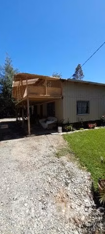 Terreno con casa - Imagen 2